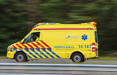Ongeval met letsel op Groene Kruisweg in Rotterdam